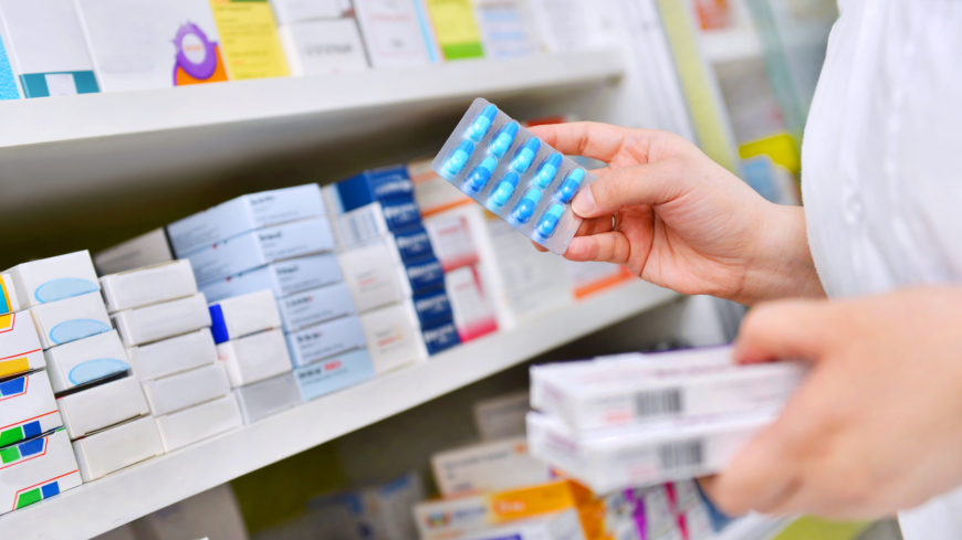Med det nya lagförslaget hoppas regeringen att apoteken kan bli bättre på att lagerhålla mediciner. Foto: Shutterstock